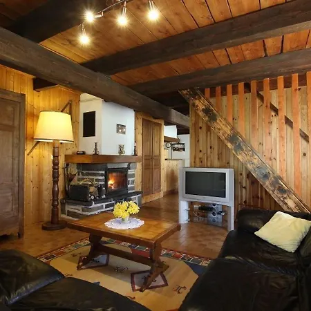 Maison De Charme En Pierres Avec Jardin, Cheminees Et Jeux Pour Enfants, Proche Foret Du Meygal - Fr-1-582-245 Country house *