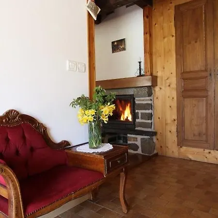 Maison De Charme En Pierres Avec Jardin, Cheminees Et Jeux Pour Enfants, Proche Foret Du Meygal - Fr-1-582-245 Araules