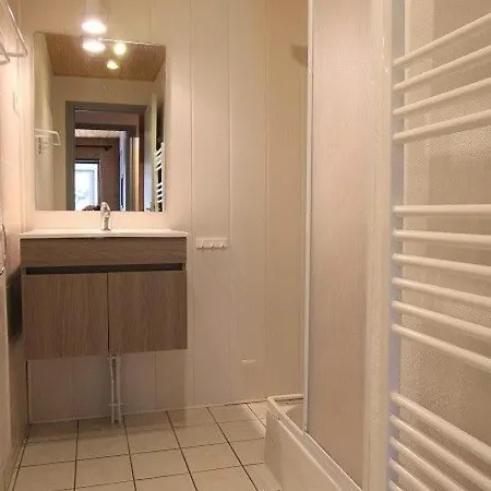 Maison De Charme En Pierres Avec Jardin, Cheminees Et Jeux Pour Enfants, Proche Foret Du Meygal - Fr-1-582-245 بيت للعطل *