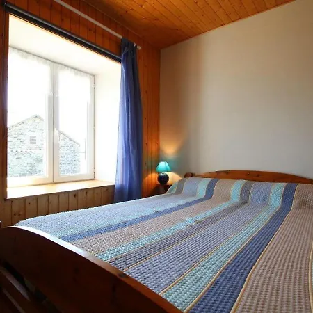 Maison De Charme En Pierres Avec Jardin, Cheminees Et Jeux Pour Enfants, Proche Foret Du Meygal - Fr-1-582-245 Country house